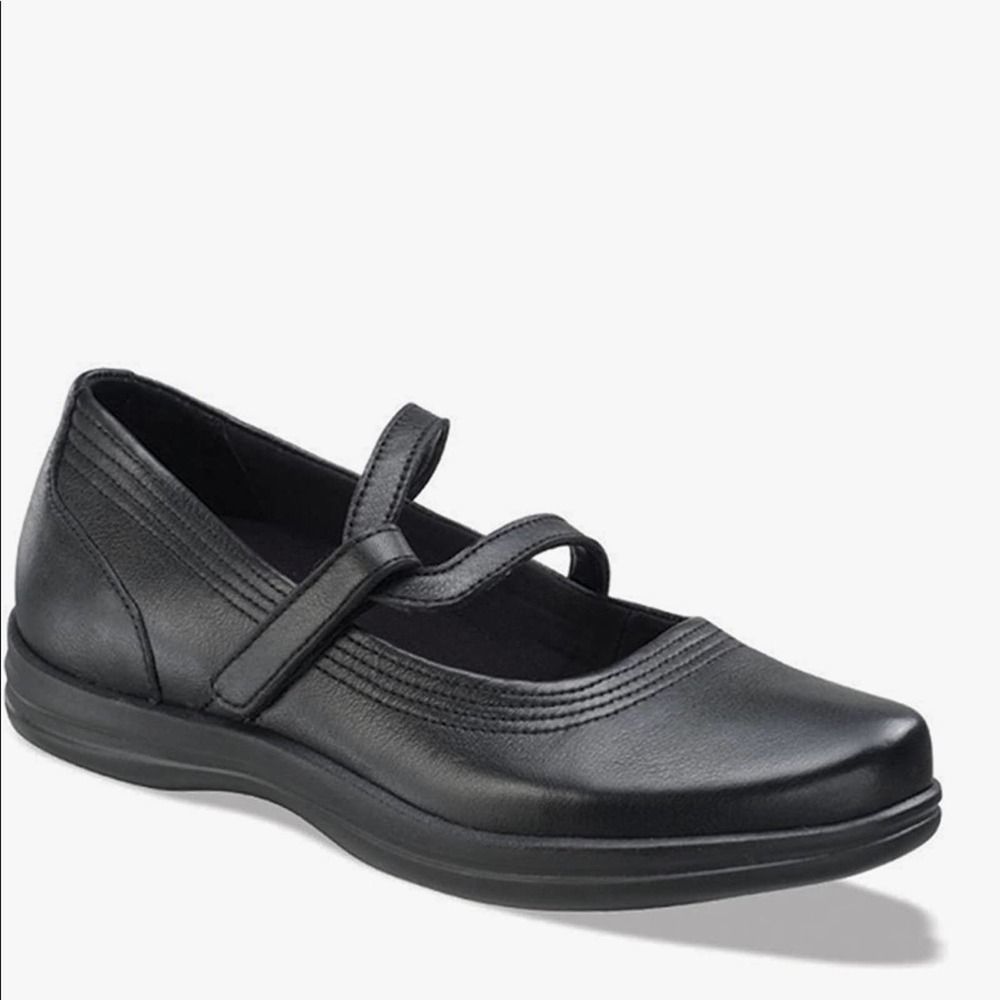 APEX Legends Black Classic  Mary Jane Comfort Shoe